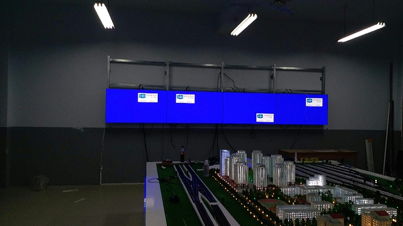 中億睿液晶拼接屏助力河北衡水職業(yè)學校打造數字化校園